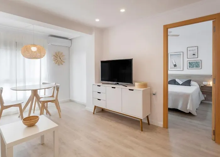 Coqueto Apartamento Junto A La Playa.