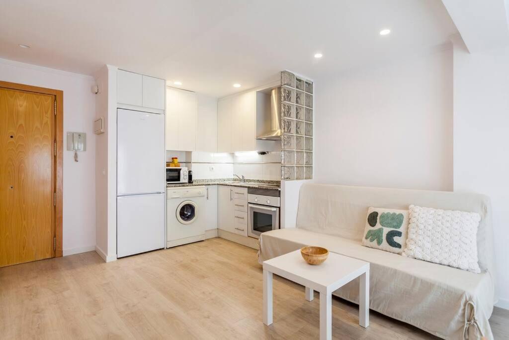 Coqueto Junto A La Playa. Apartamento